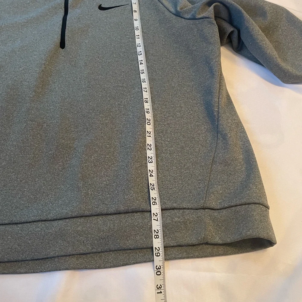 Nike heather gray